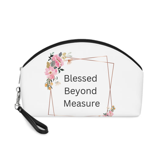 ChicCosmo: Stylish Makeup Bag for a Perfectly Organized Beauty Routine